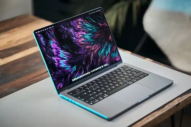 Apple Macbook Pro