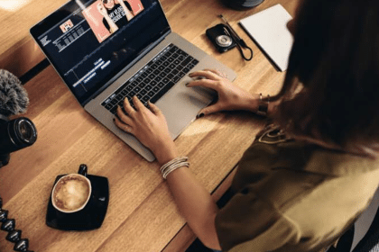 Seamless YouTube to MP3 Conversion
