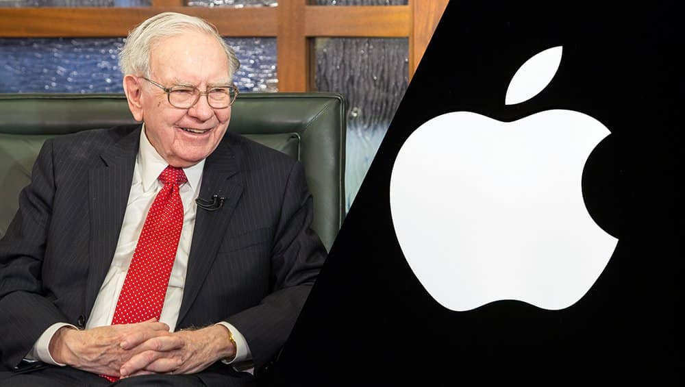 Warren Buffett smiling beside the Apple logo.