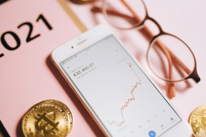 Apple lifts iOS restrictions on crypto payments even as the crypto market continues to grow