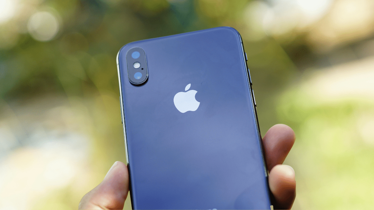 Why Apple Enthusiasts Should Care About Choosing the Right Hosting Provider