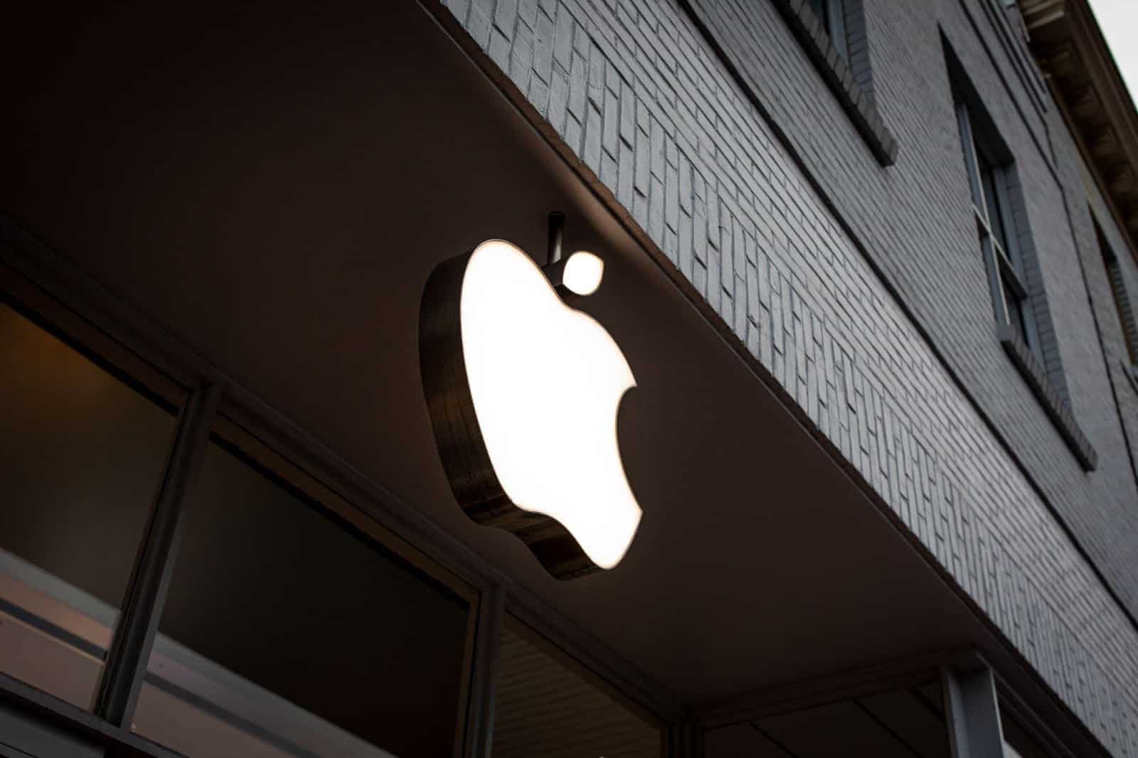 Image 1 of How Apple’s New Chips Are Changing the Laptop Game