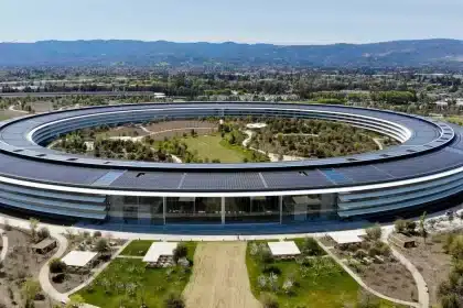 Aerial view of Apple Park headquarters in Cupertino, California.