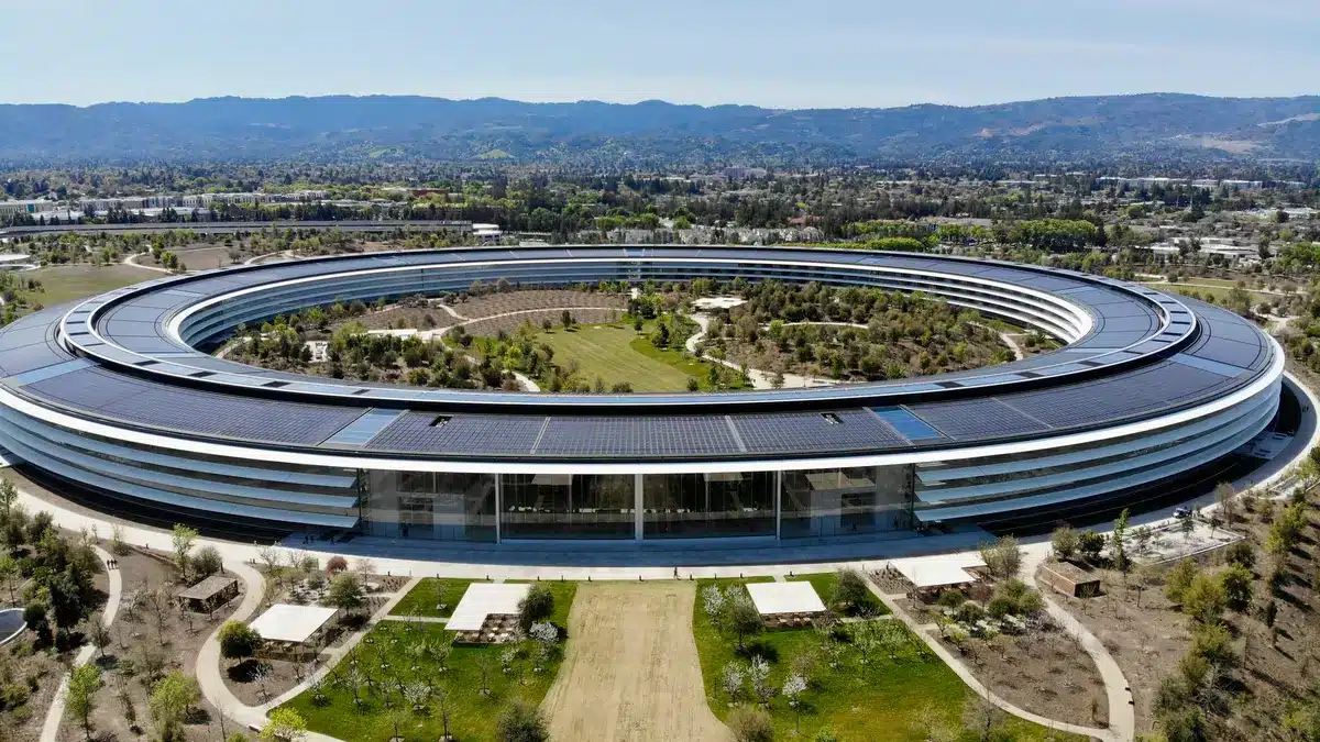 Aerial view of Apple Park headquarters in Cupertino, California.