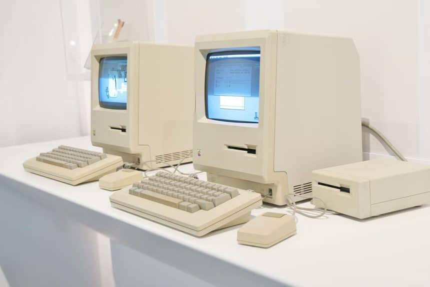 Image 1 of Bringing the Old Back to Life with Classic Apple Gadgets