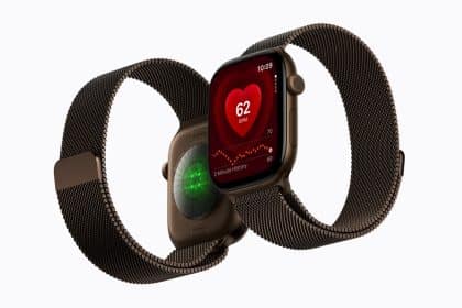 Apple Watch Series 12 displaying heart rate data.