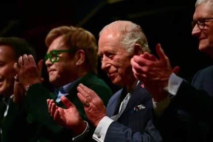 Four men applauding at the Apple Creative Labs launch event.