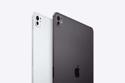 Two iPad models shown in silver and space gray.